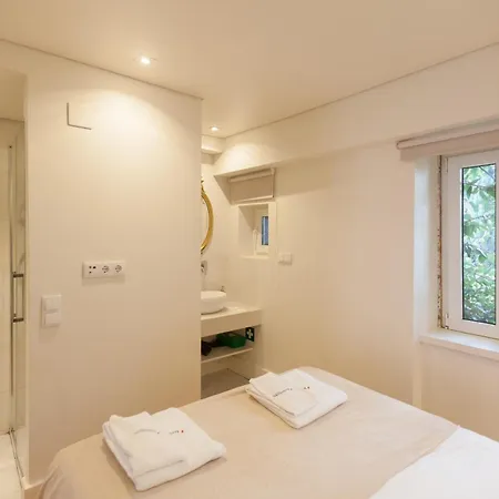 Flh Principe Real Minimalist Retreat 아파트 리스본